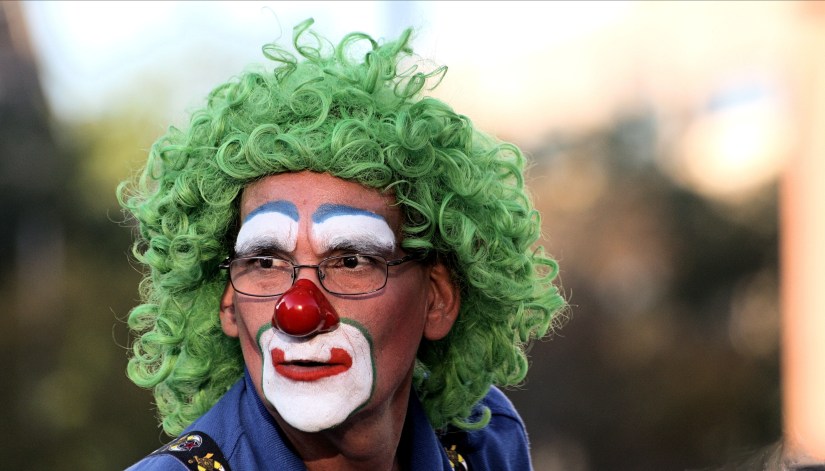 8112010clown-phil_roeder_sm